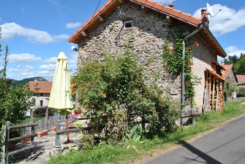 Gite De La Meille Chamalières-sur-Loir Bagian luar foto