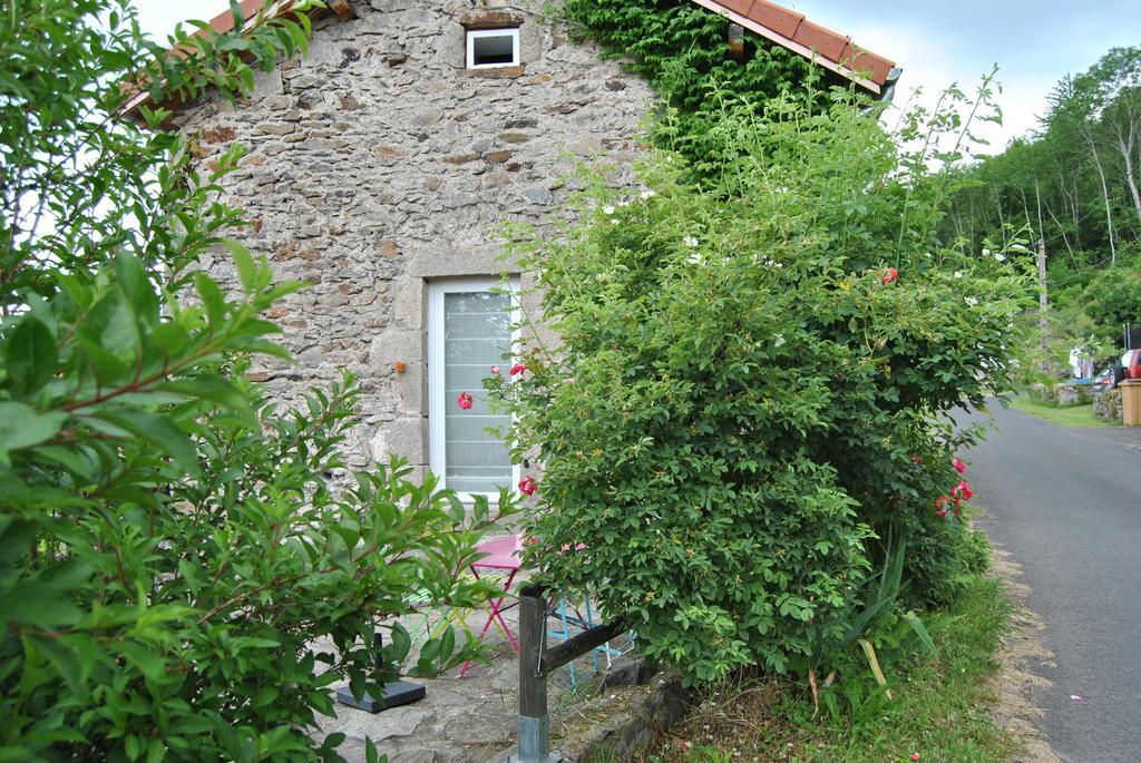 Gite De La Meille Chamalières-sur-Loir Bagian luar foto